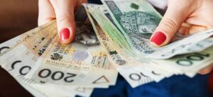 Ile zarabia ekonomista? Prawda o wynagrodzeniach w Polsce, którą musisz poznać