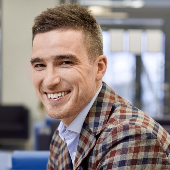 Wiek Stefana z Chłopaków do wzięcia