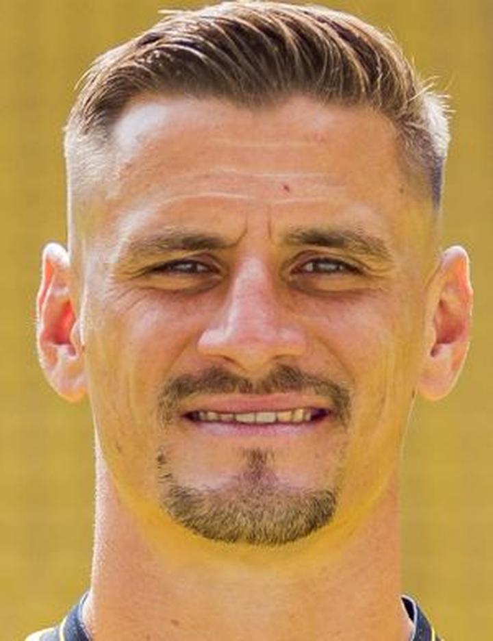 Wpływ wieku na wizerunek Stefana