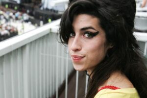 Muzyczne perły Amy Winehouse: Odkrywamy albumy brytyjskiej wokalistki soul