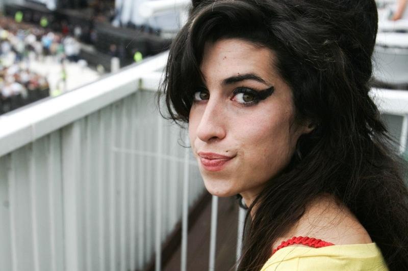 Muzyczne perły Amy Winehouse: Odkrywamy albumy brytyjskiej wokalistki soul